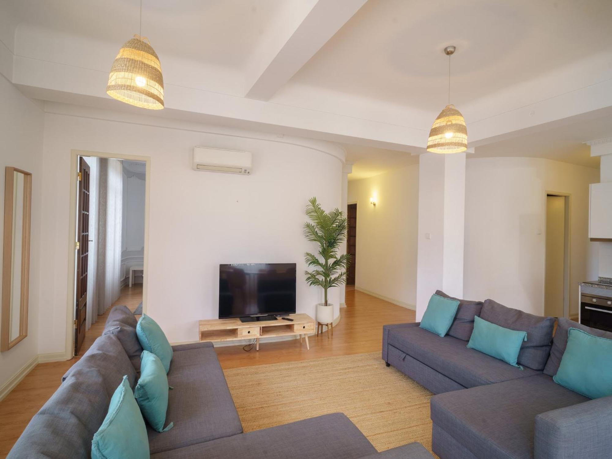 Modern For 13 Guests Appartement Oporto