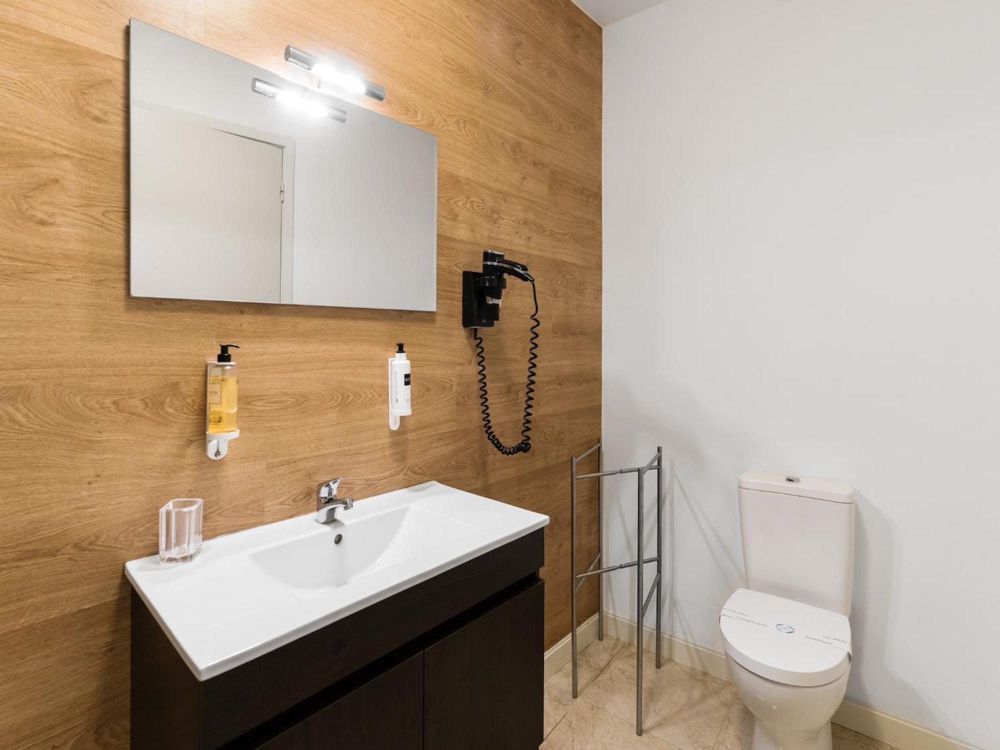 Appartement Modern For 13 Guests *